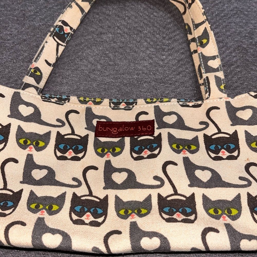Bungalow 360 Cat Pattern Shoulder Bag - Cream and Gray - Picture 3 of 10